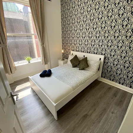 3 Bed Talbot Street Lejlighed